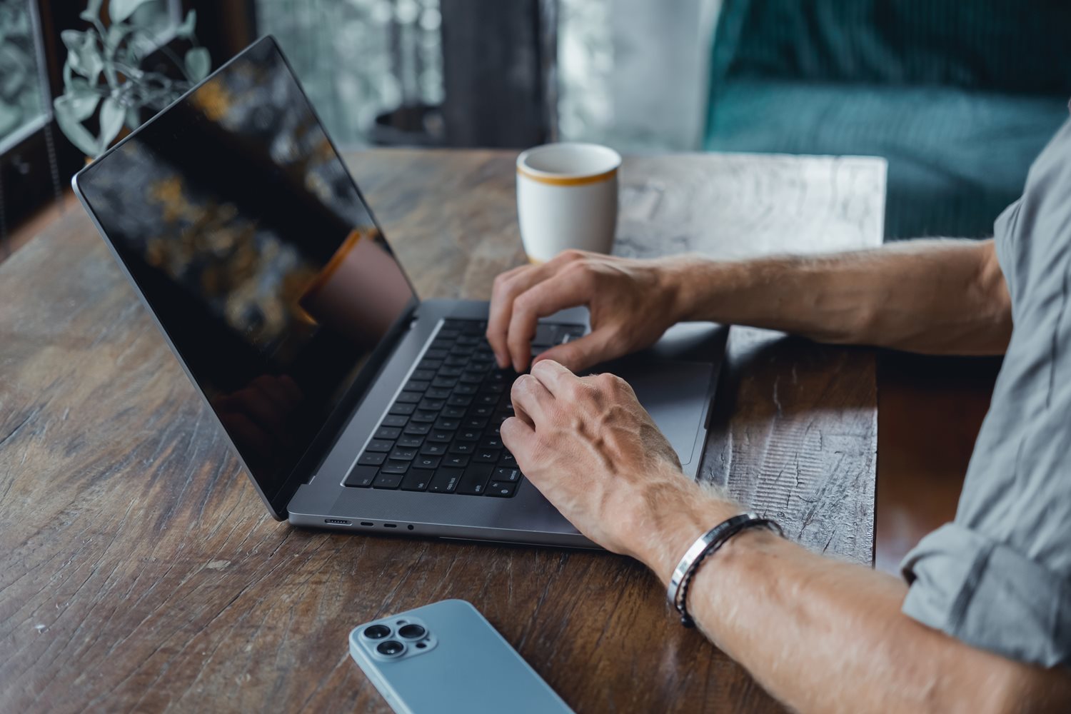A person carrying out NICEIC approved CPD